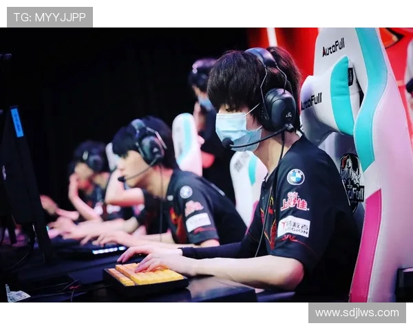 CSGO意识排行榜揭晓FPX战队荣登第八名引发热议 CSGO意识排行榜揭晓FPX战队荣登第八名引发热议