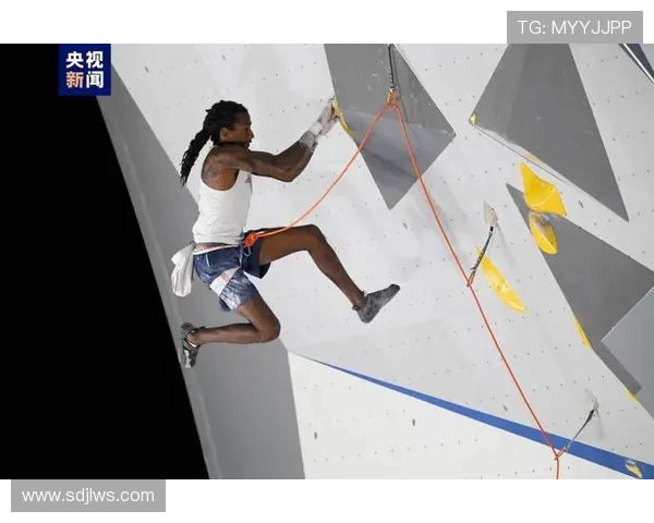 上海滑板队在世界攀岩锦标赛中以67分稳居积分榜首位