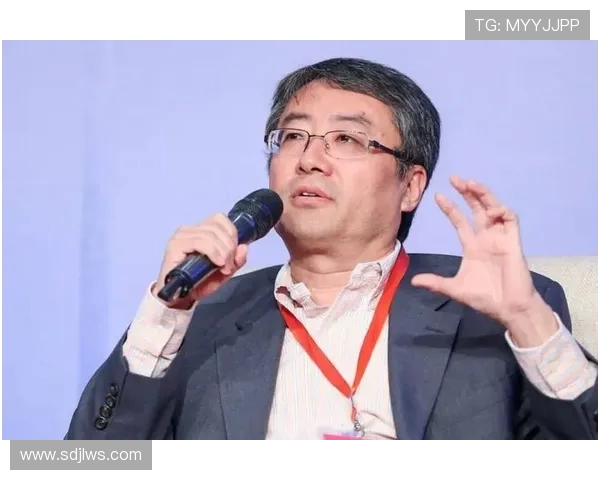 王强专访：从青涩少年到乒乓球传奇的奋斗与荣耀之路