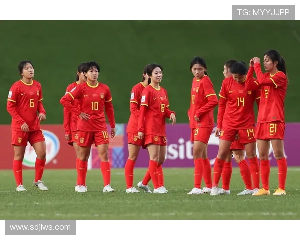 中华台女足迎战中国队期待精彩对决展现女足风采与实力