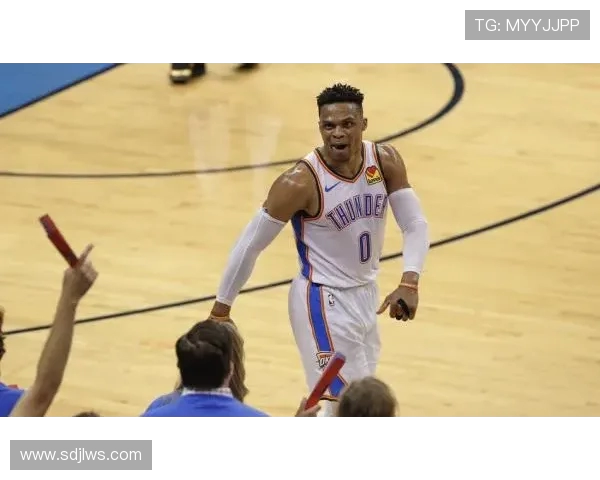 开拓者与雷霆激战四月二十二日精彩回顾与赛后分析 开拓者与雷霆激战四月二十二日精彩回顾与赛后分析