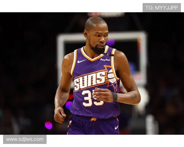 追梦格林播客引发风波杜兰特离队内幕遭联盟调查揭秘