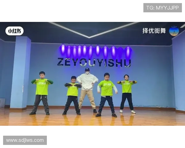 街舞热潮:深入广州街舞队的坚持与激情之旅