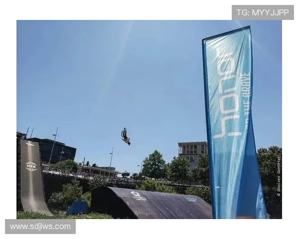 极限运动的挑战与荣耀揭秘北京极限运动队的奋勇反击之路